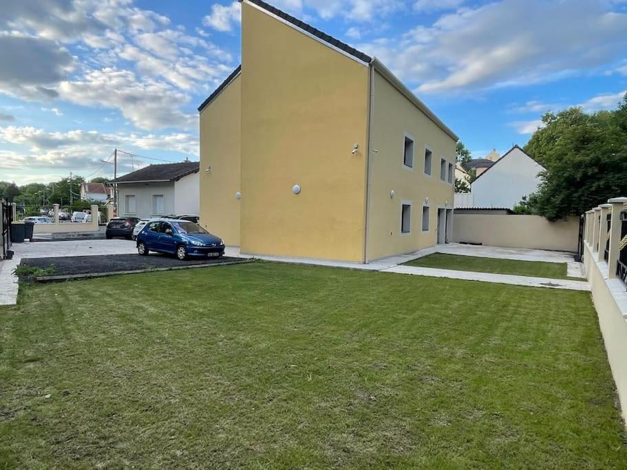Masion Belle Vue Leilighet Sarcelles Eksteriør bilde