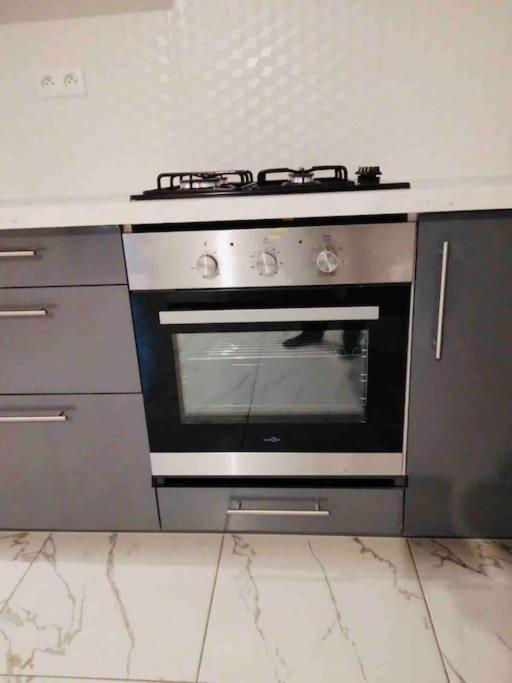 Masion Belle Vue Leilighet Sarcelles Eksteriør bilde